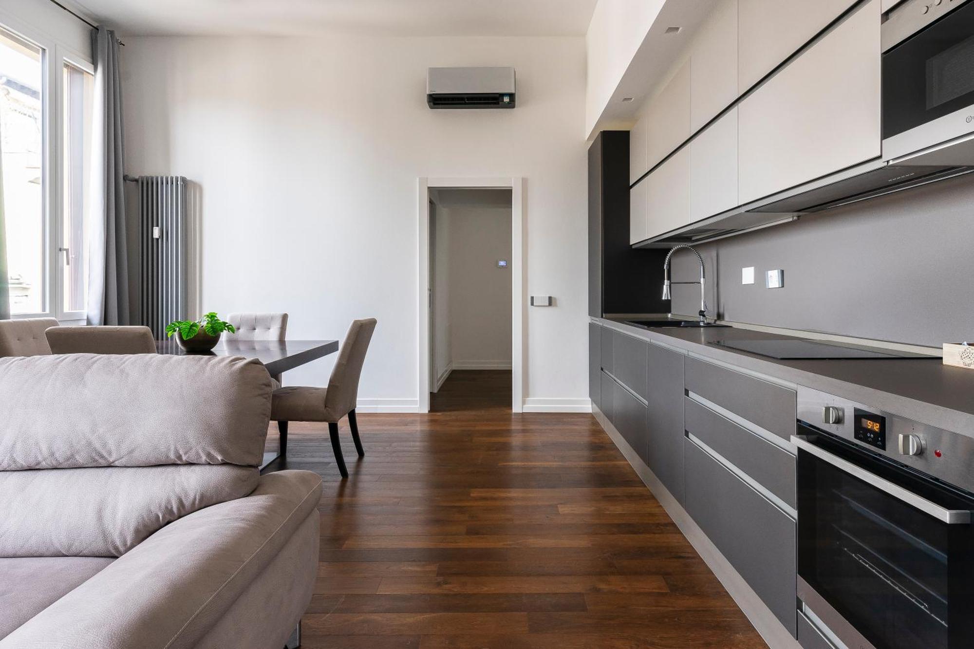 San Marco Black Appartamento Luxury Con Terrazzo E Parcheggio Su Richiesta Firenze Eksteriør billede